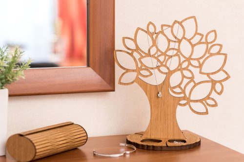 Krea-Wood jewelry holder, made by oak wood, with wooden leaves in natural colour
