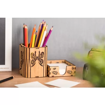Krea-Wood pen and paper block holder, butterfly design