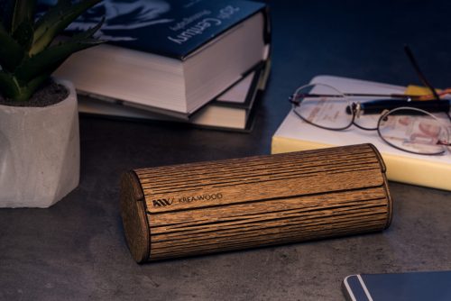 Krea-Wood Handcrafted Oak Reading Glasses Case, brown colour